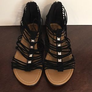 NWT American Eagle Gladiator Style Sandals